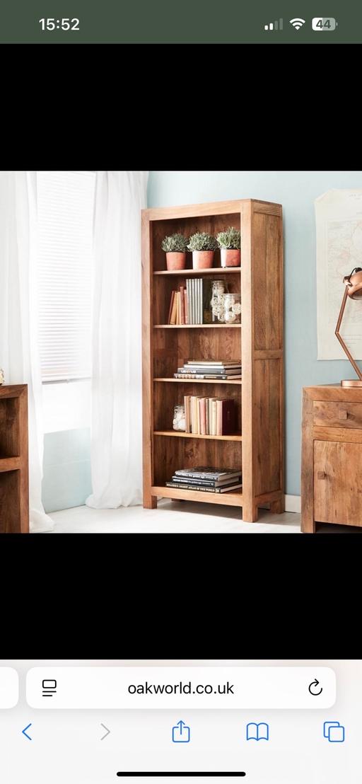 Buy & Sell Wilton Park Buckinghamshire - Photos for Light Mango Wood Large Bookcase