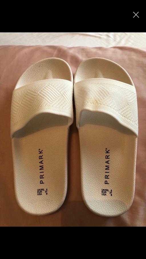 Buy & Sell Rainstorth Rotherham - Photos for Size 4