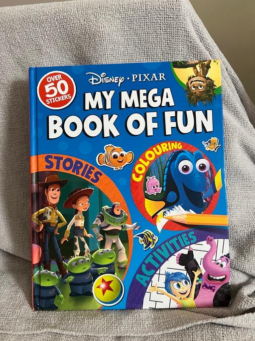 Buy & Sell Hetton-Le-Hole Sunderland - Photos for Disney Activity Story Book ( New )