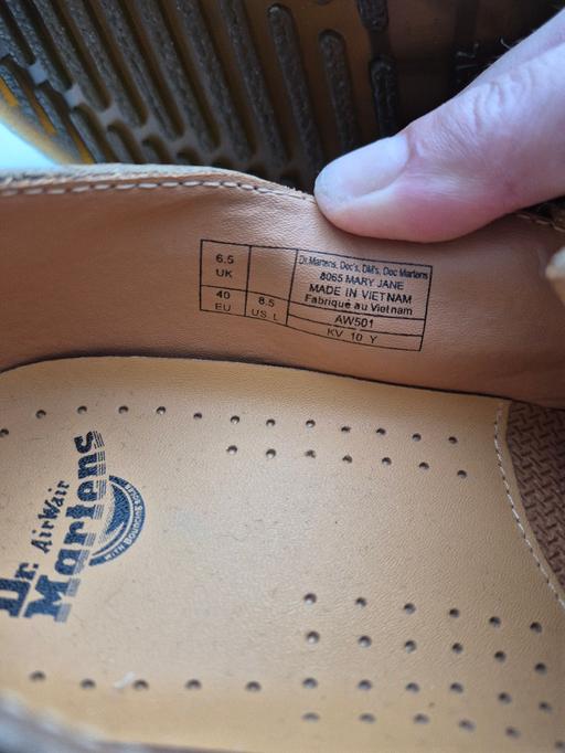 Buy & Sell Longley Sheffield - Photos for Dr Martens t bar shoes