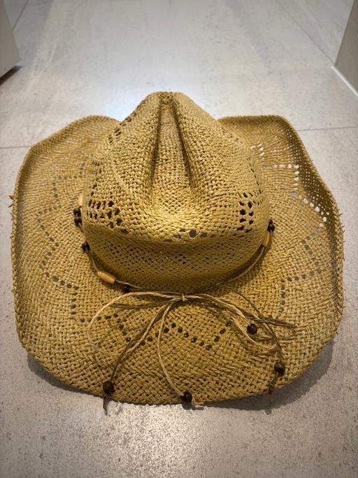 Buy & Sell Amington Tamworth - Photos for women’s DENTS hat