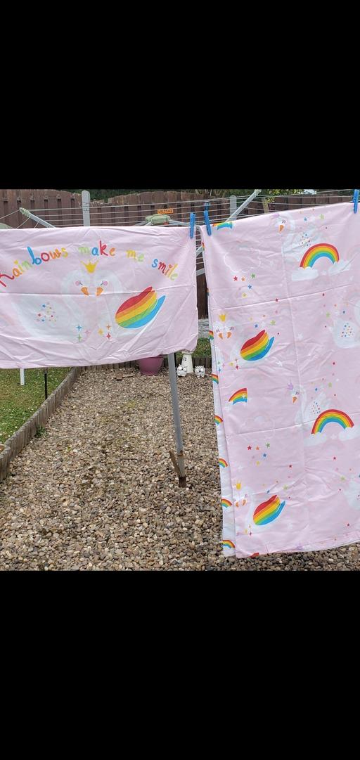 Buy & Sell Longley Sheffield - Photos for swans & rainbows single duvet cover