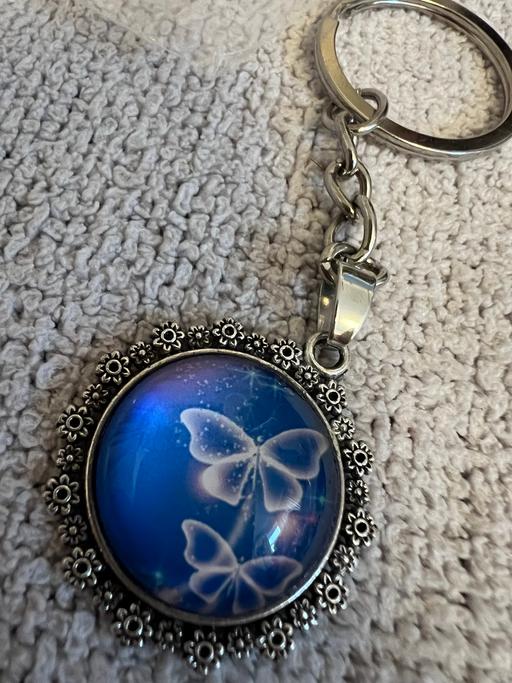 Buy & Sell Hetton-Le-Hole Sunderland - Photos for Pretty Keyring ( New )