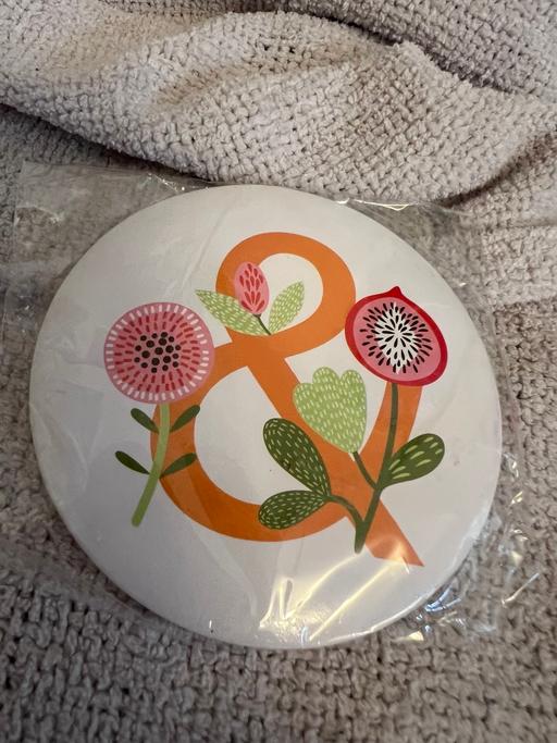 Buy & Sell Easington Lane Sunderland - Photos for Badge Style Pocket Mirror ( New )