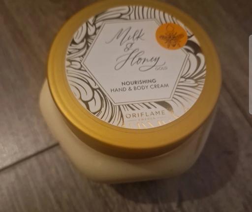 Buy & Sell Bardsley Oldham - Photos for Milk and Honey Gold