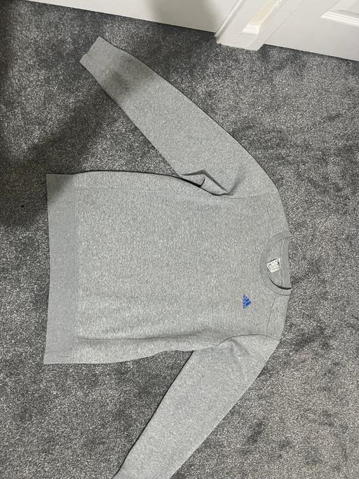 Buy & Sell Heath Town Wolverhampton - Photos for Grey Adidas Tracksuit