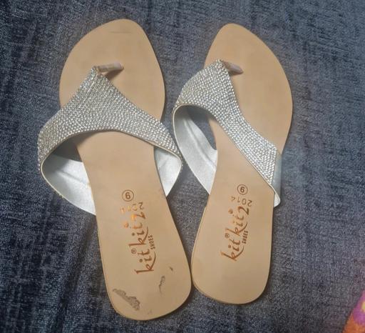 Buy & Sell Lees Oldham - Photos for Silver Slippers