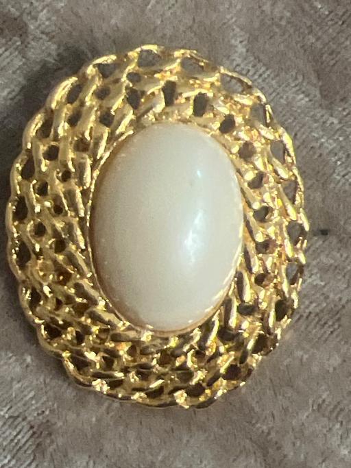 Buy & Sell Anerley South East London - Photos for Lovely vintage scarf clip