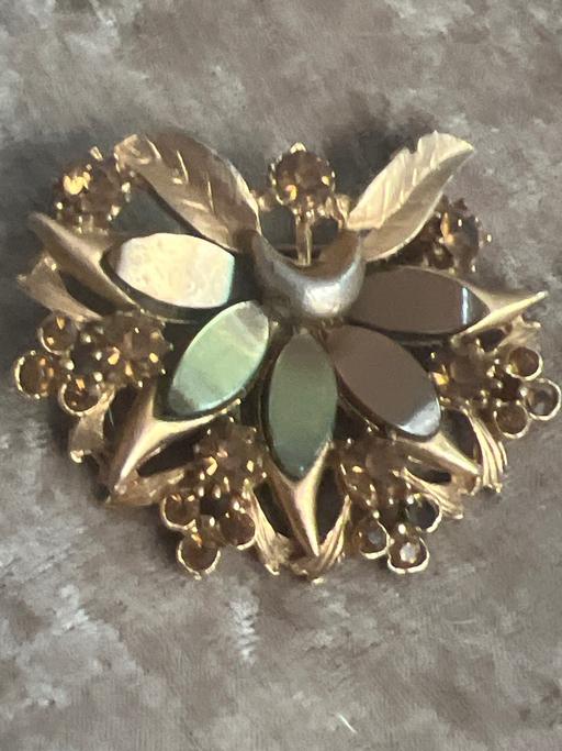 Buy & Sell Anerley South East London - Photos for Lovely vintage brooch