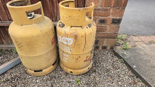 Buy & Sell Tipton Sandwell - Photos for calor gas bottles x 2