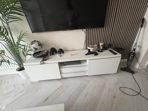 Buy & Sell Forestdale South East London - Photos for Tv unit ikea