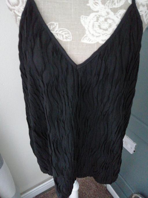Buy & Sell Wednesfield Wolverhampton - Photos for ladies size *L* (Shein)