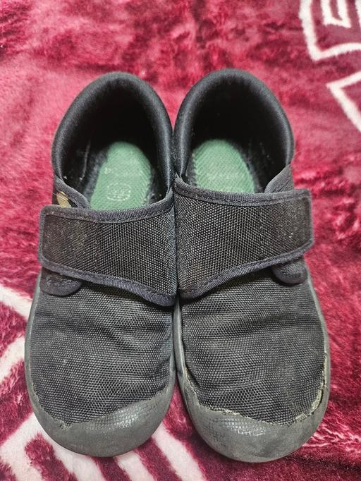 Buy & Sell Northfield Birmingham - Photos for Clarks Black Canvas School Pumps