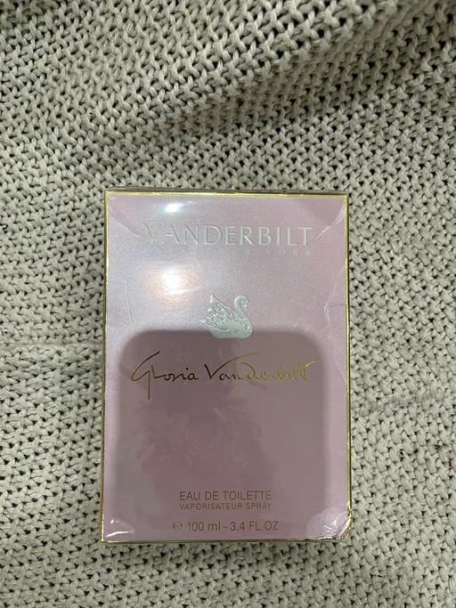 Buy & Sell Sutton Coldfield Birmingham - Photos for Vanderbilt Perfume