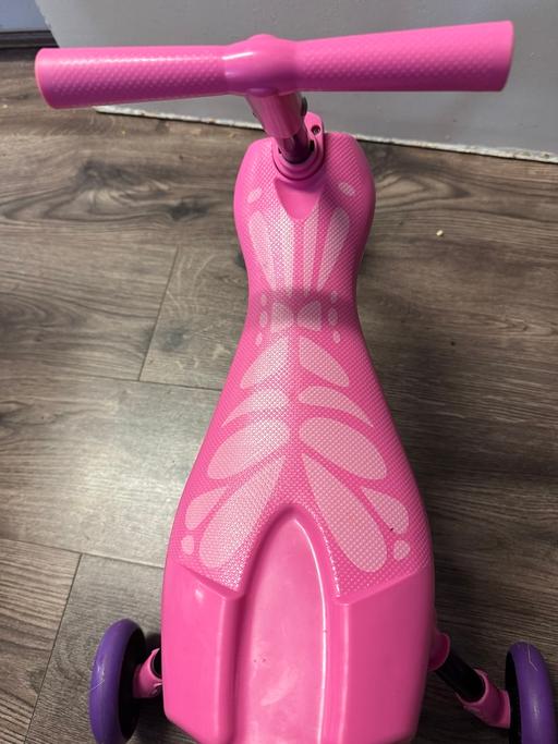 Buy & Sell Whitechapel East London - Photos for scuttlebug butterfly ride on pink and purple