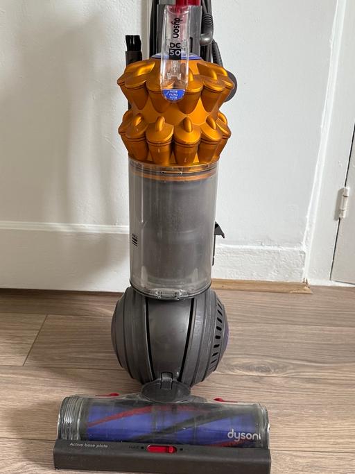 Buy & Sell Stamford Hill North London - Photos for Dyson vacuum