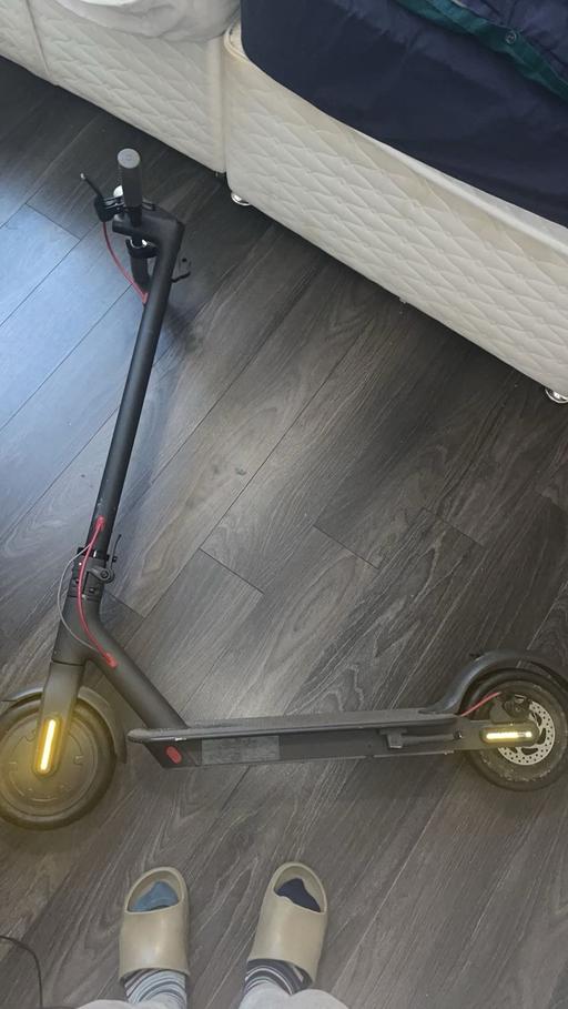 Vehicles Dulwich South East London - Photos for Electric scooter Xiaomi m365