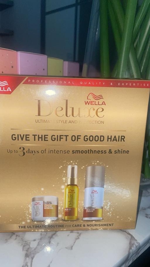Buy & Sell Boothstown Salford - Photos for Wella Deluxe Style And Care Giftset
