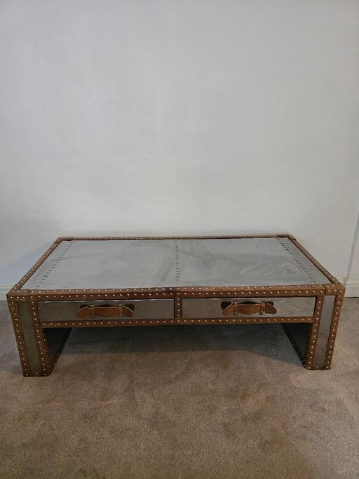 Buy & Sell Saltley Birmingham - Photos for heavy weight solid trunk table