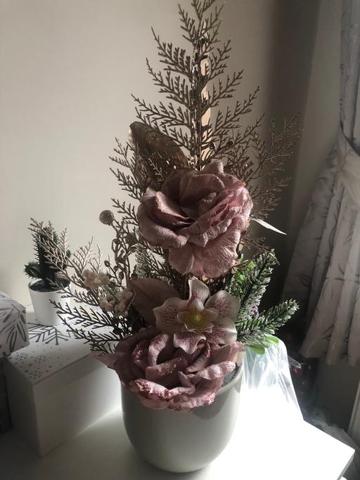 Buy & Sell Rainstorth Rotherham - Photos for Flower arrangement in a pot