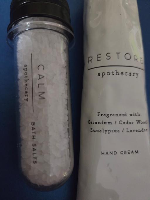 Buy & Sell Westgate-on-Sea Thanet - Photos for M&S/ BATH SALTS & HANDCREAM 