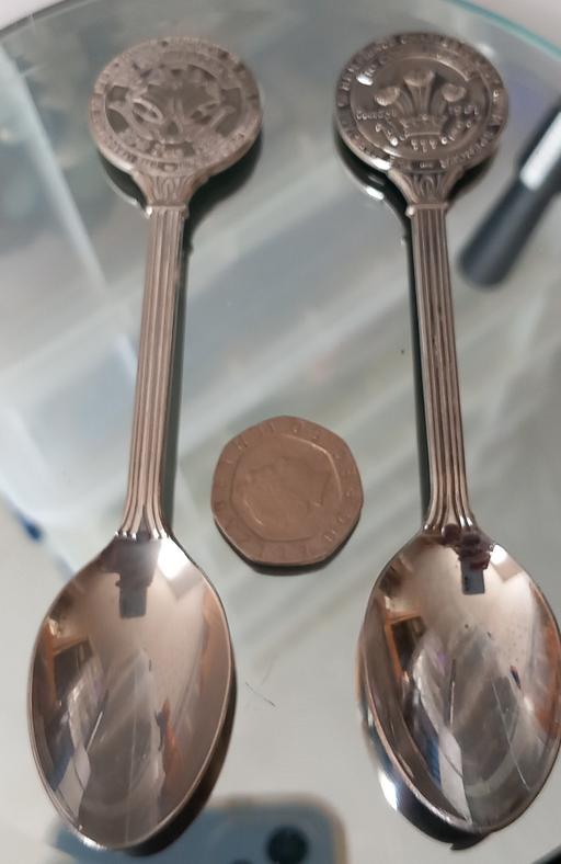 Buy & Sell Thatto Heath Saint Helens - Photos for 2 Charles and diana collector spoons