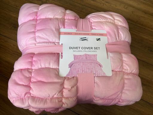 Buy & Sell Great Bridge Sandwell - Photos for Double duvet & matching pillow cases x 2
