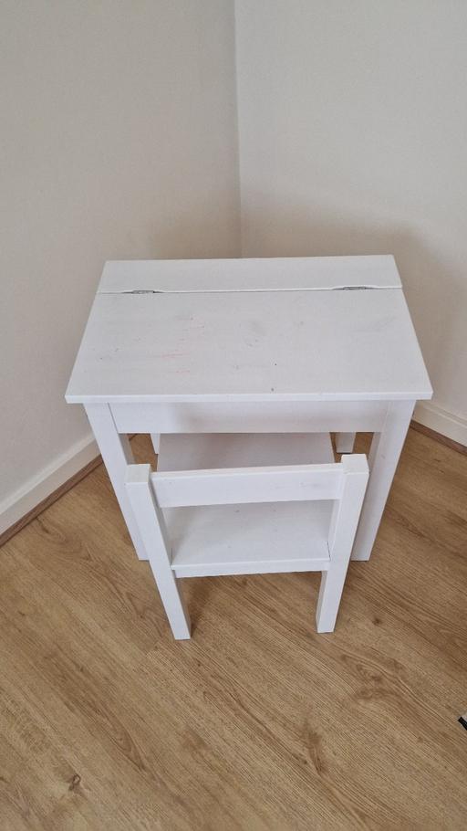 Buy & Sell Newbury Park East London - Photos for Kids Scandinavia Desk & Chair