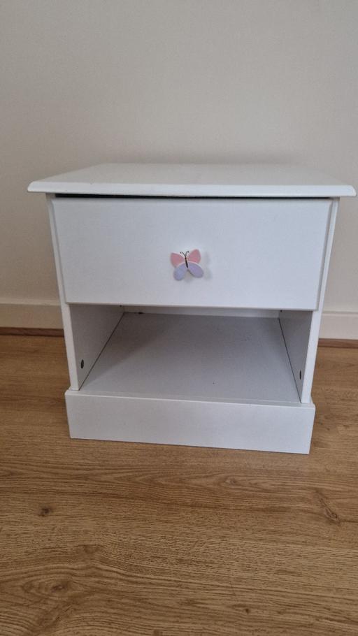 Buy & Sell Ilford Redbridge - Photos for bedside table
