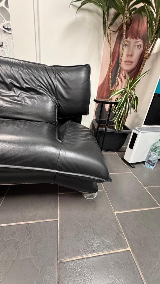 Buy & Sell Ilford Redbridge - Photos for Leather black 3 seater sofa