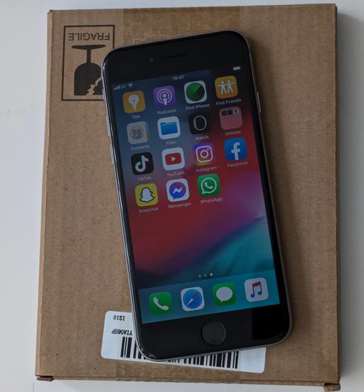 Buy & Sell Liverpool Liverpool - Photos for unlocked iPhone 6 16GB iOS 12