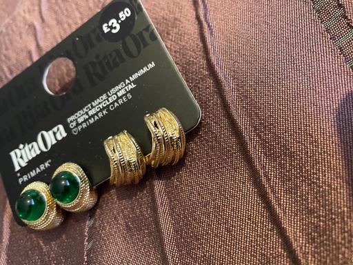 Buy & Sell Carlton Gedling - Photos for Primark earrings