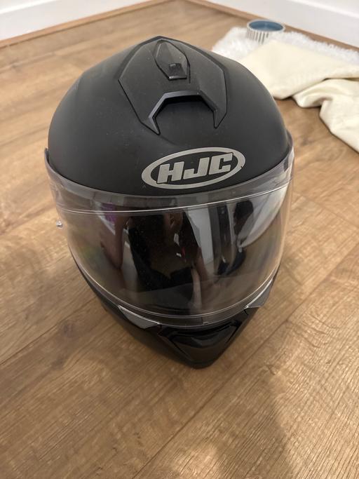 Vehicles Stroud Green North London - Photos for Motorbike helmet