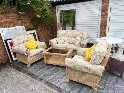 Buy & Sell Birmingham City Centre Birmingham - Photos for Luxury conservatory furniture set