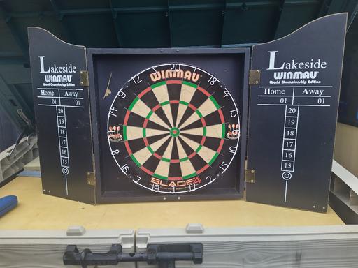 Buy & Sell Allenton Derby - Photos for DARTBOARD & DARTS