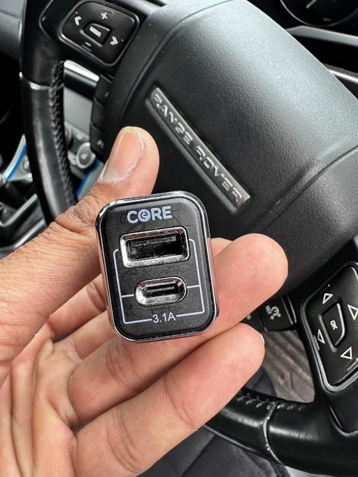 Vehicles Hamstead Industrial Estate Birmingham - Photos for USB , C type Car charger