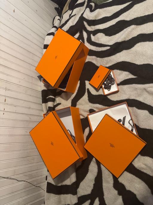 Buy & Sell Peckham South East London - Photos for Hermes Packaging boxes (empty)