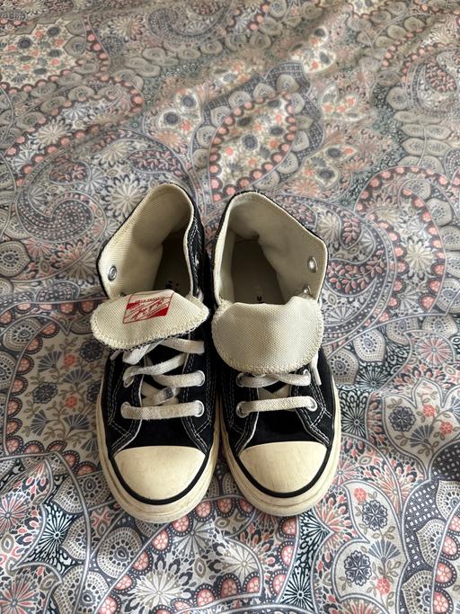 Buy & Sell Darwen Blackburn with Darwen - Photos for Converse girls trainers size 13