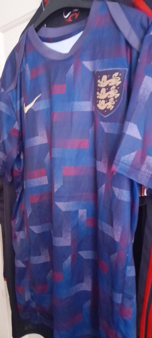 Buy & Sell Walsall Wood Walsall - Photos for ENGLAND TOP.M