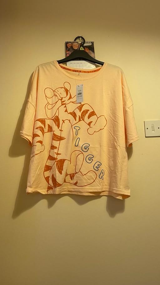 Buy & Sell Calmore New Forest - Photos for Tigger Pj top