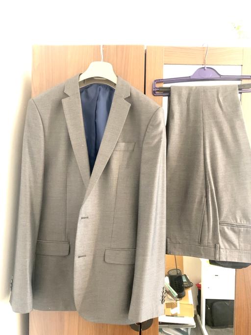 Buy & Sell Darlaston Walsall - Photos for Men’s grey 2 piece suit