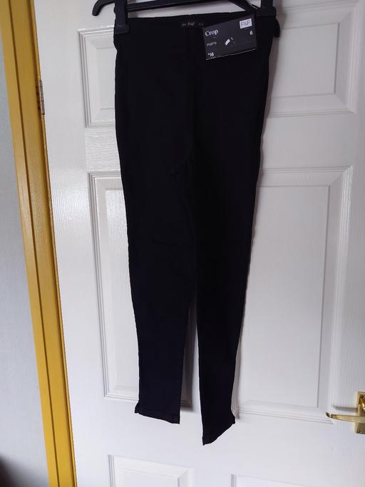 Buy & Sell Woodthorpe Charnwood - Photos for Women's black cropped jeggings size 6
