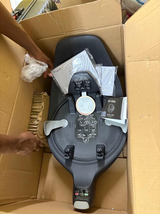 Buy & Sell Tooting Bec South West London - Photos for Cybex car seat base