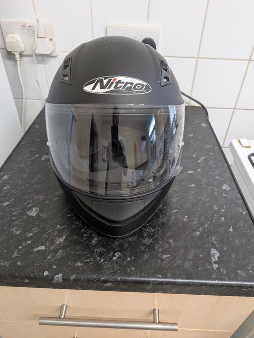 Vehicles Thornton Heath Croydon - Photos for Nitro N2000 VN-UNO motorcycle helmet