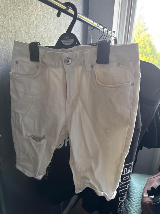 Buy & Sell Sutton Coldfield Birmingham - Photos for River island white shorts with tears