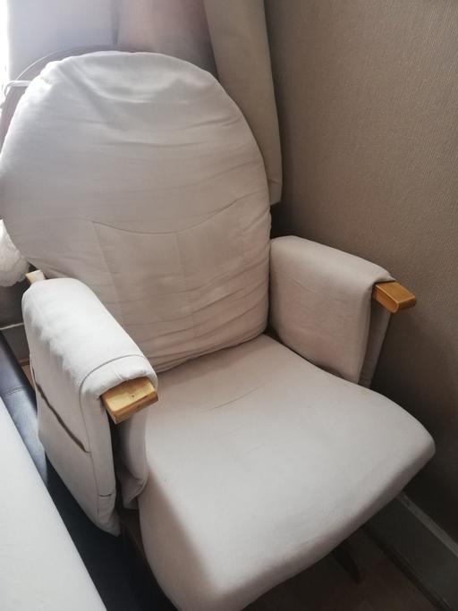 Buy & Sell Manor Park East London - Photos for Rocking Chair