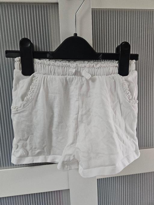 Buy & Sell Weston Point Halton - Photos for Age 5-6 NUTMEG white shorts