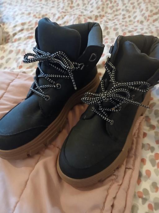 Buy & Sell Syston Charnwood - Photos for unisex boots. size 5 (38)