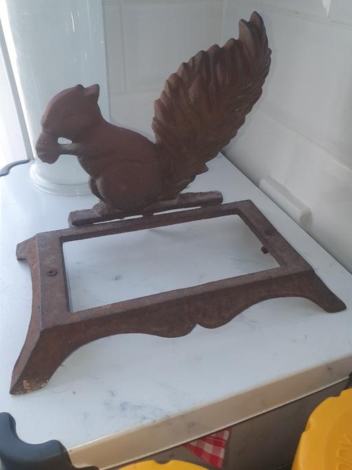 Buy & Sell Pensnett Dudley - Photos for Squirrel Cast Iron Boot Brush Holder , Good