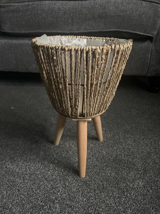 Buy & Sell Cadeby Doncaster - Photos for Tri wood/wicker plant stand